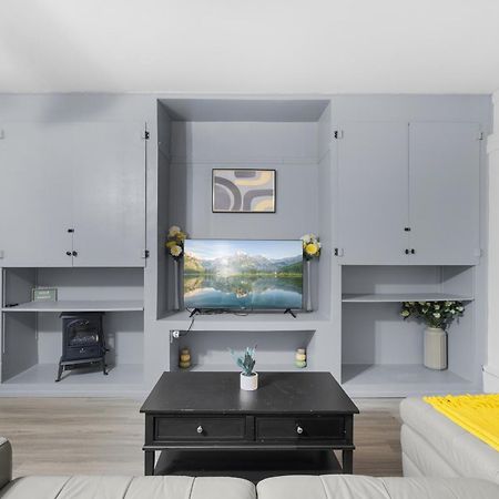 Pet Friendly Large Studio With Free Wi-Fi In Great Location! Orange Park Dış mekan fotoğraf